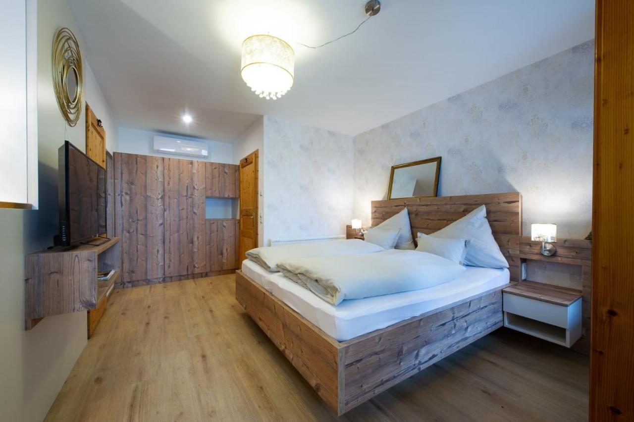 Arkadenhof Zur Puszta Graf Hotel Illmitz Exterior photo